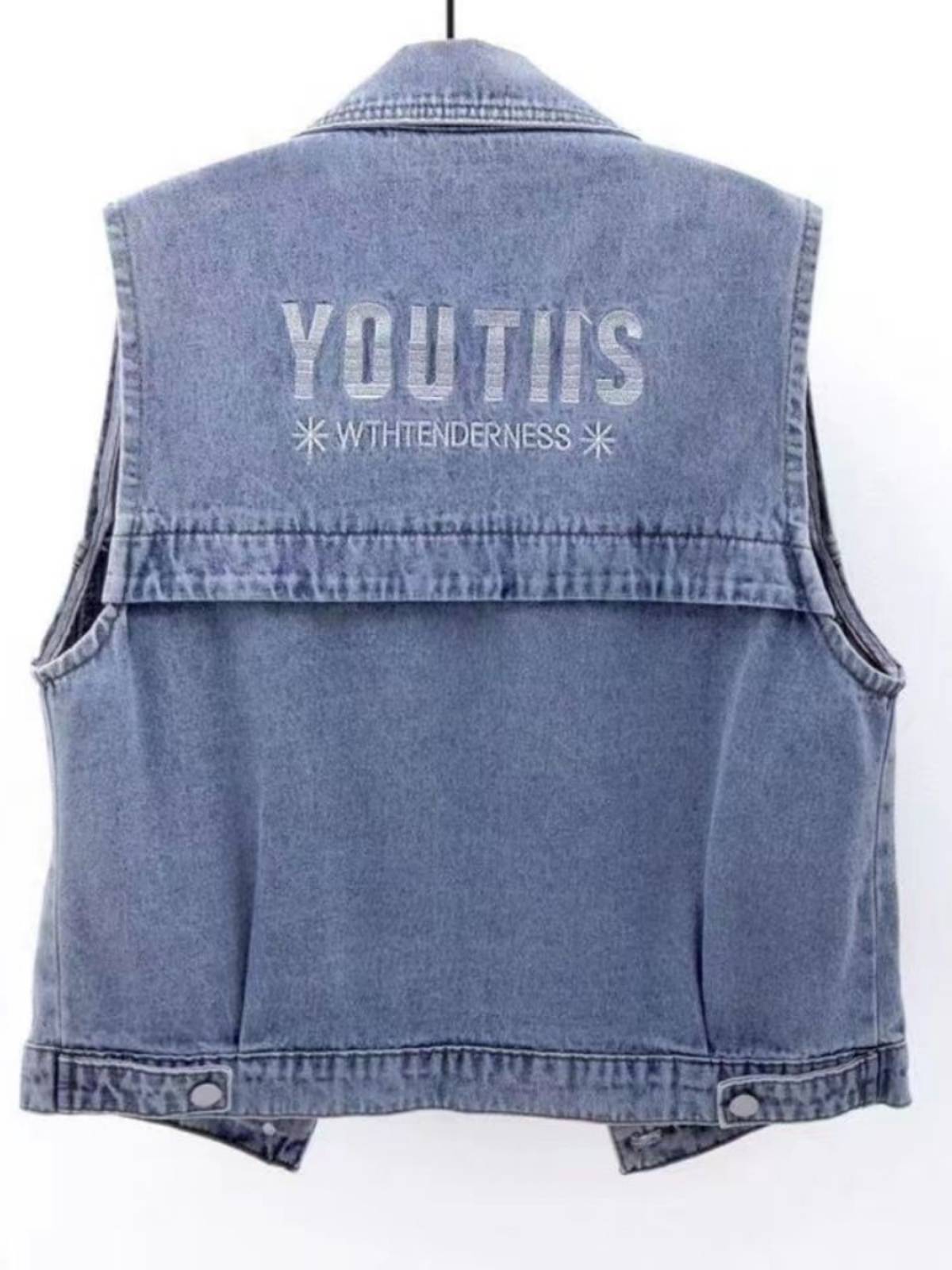 Clear warehouse leakage big -name literary retro embroidery denim vest loose versatile shoulder jackets female tide