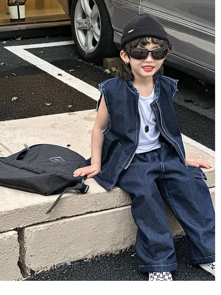 Children's Vest 2024 Spring New Children's Clothing Set Stroke Plumb Cascus Jeans Han Fan Wai Tide