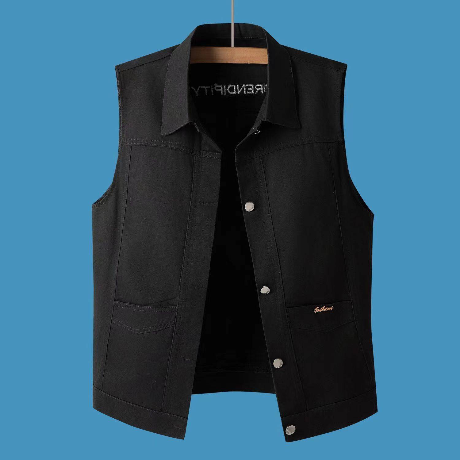 2024 The new Korean version of the loose horse clip vest top embroidered white denim vest short jacket male spring and summer dress