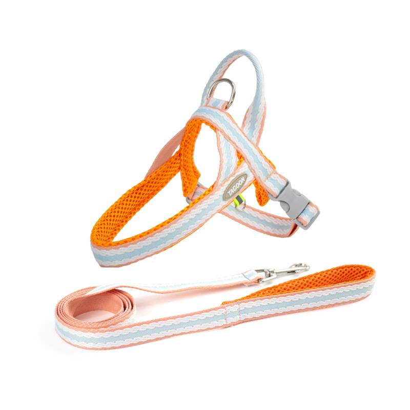 A new saddle dog towed ropes, comfy, soft, high-quality durable control series