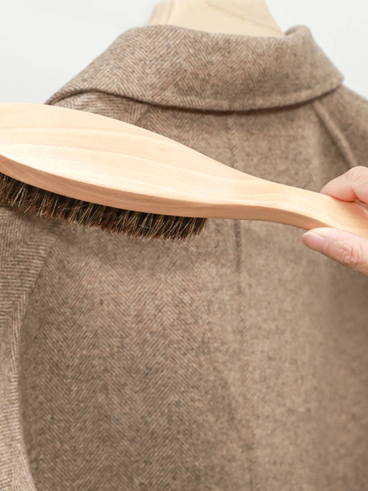 Wool coat to remove brush bristles sweater, brush bristles cashmere dust removal, sweater brush special brush special brush