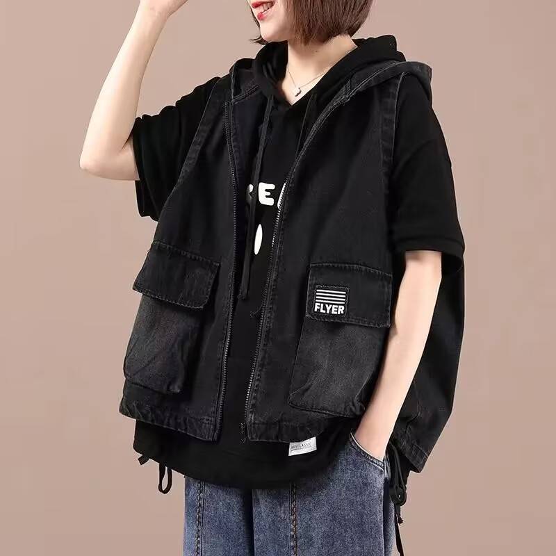Export counters Spring and Autumn New Large -size Women's Gaunt denim vest hooded leisure horse clip zipper jacket