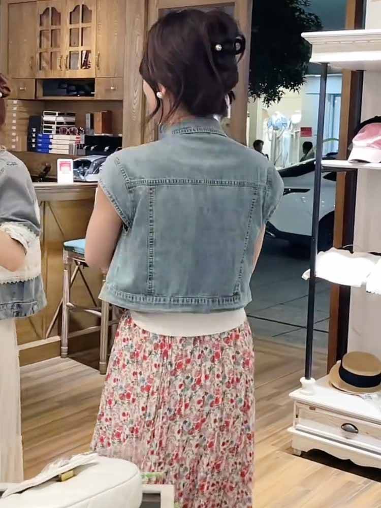 Denim horse clip female 2024 summer new loose, thin, full -match fashion design sensation sleeveless shoulder vest top