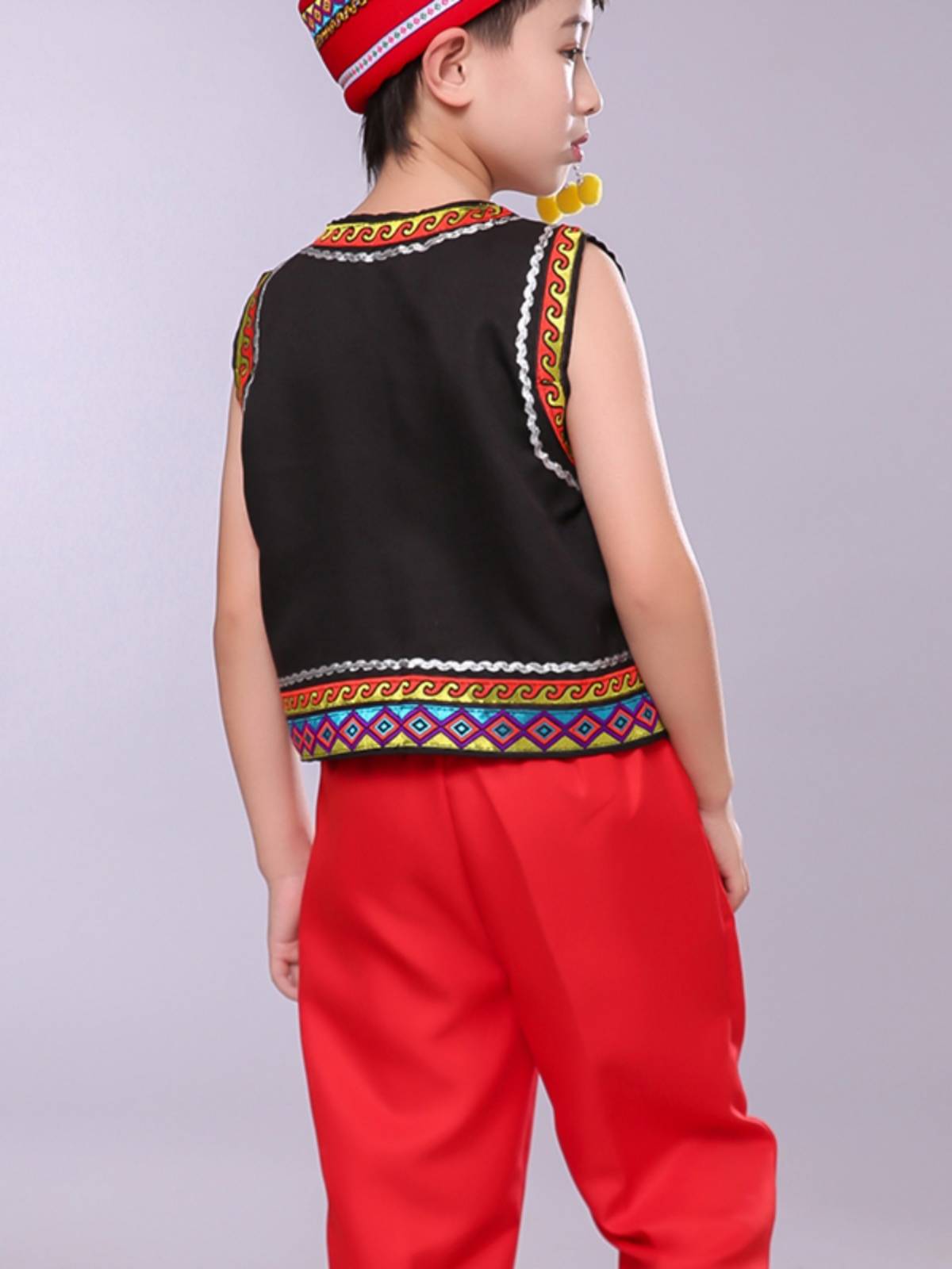 Ethical clothing children boys Zhuang Miao Miao Yi Single Women's Jelly Vests Hat Long Sleeve Performance Services