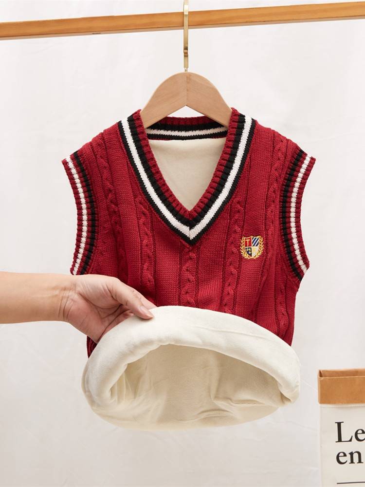 The new spring and autumn sleeveless children's V -neck sweater vest children's clothing knitted cotton woolen shirt jacket vest