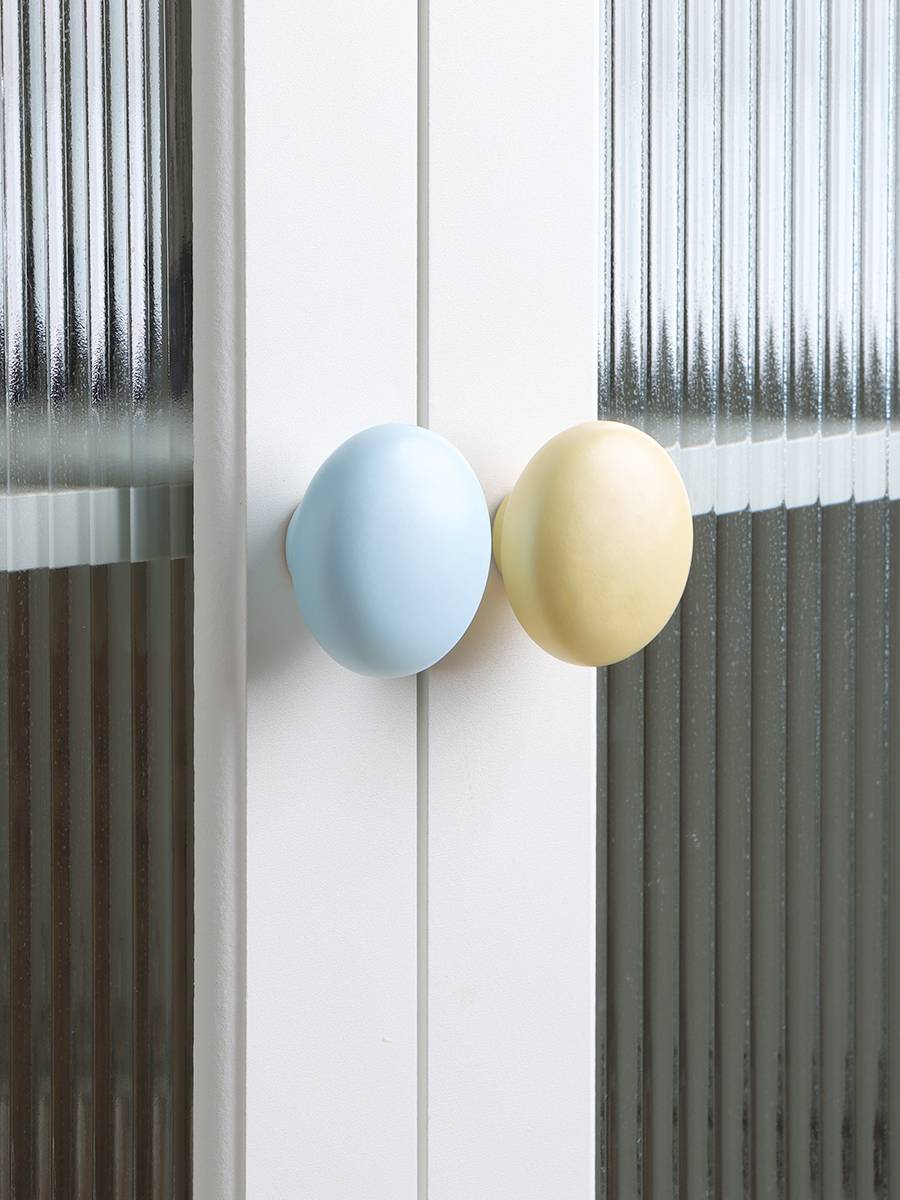 Morandi round-handed children's closet closet door drawer with a ton of macaroon-silent little porcelain