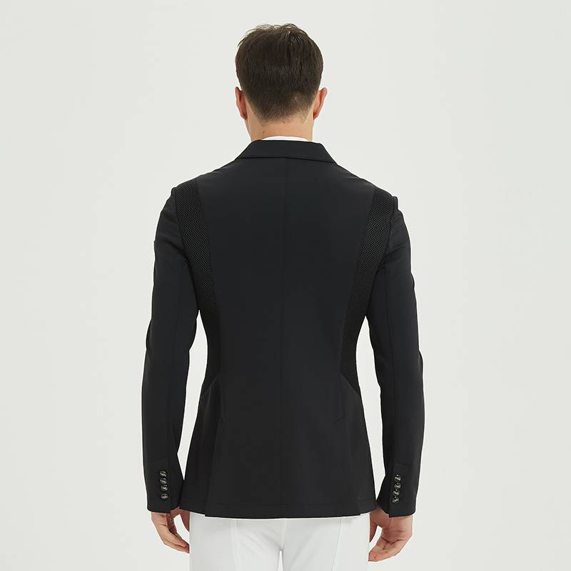 A professional race for a suit suit coat and a suit for a man