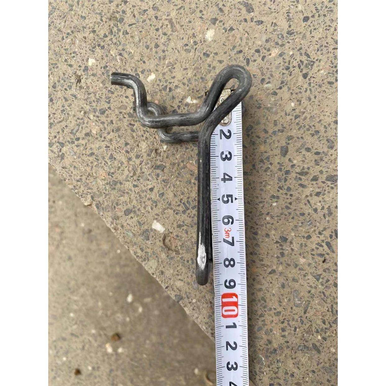Supported steel bars double -layer horse stool muscles and horsesh nintes instead of plastic horse stool tripod padding padding shelf project construction