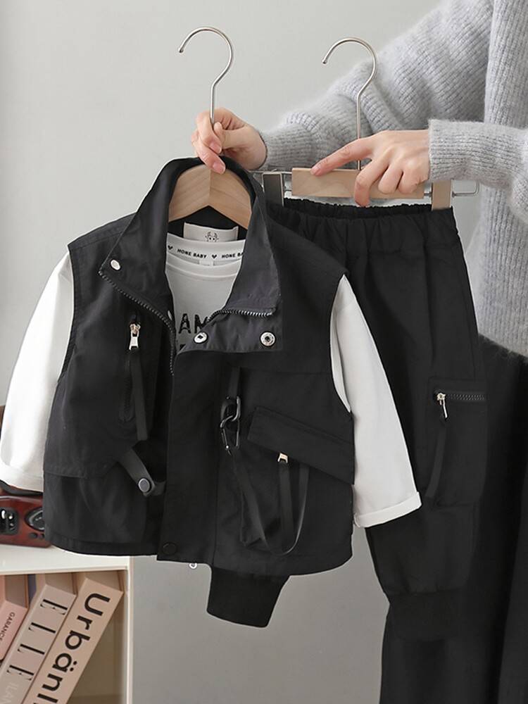 Boy Spring Set 2024 New Children's Fashionable Western Gongdles Three -piece Set Baby Spring and Autumn Clothing