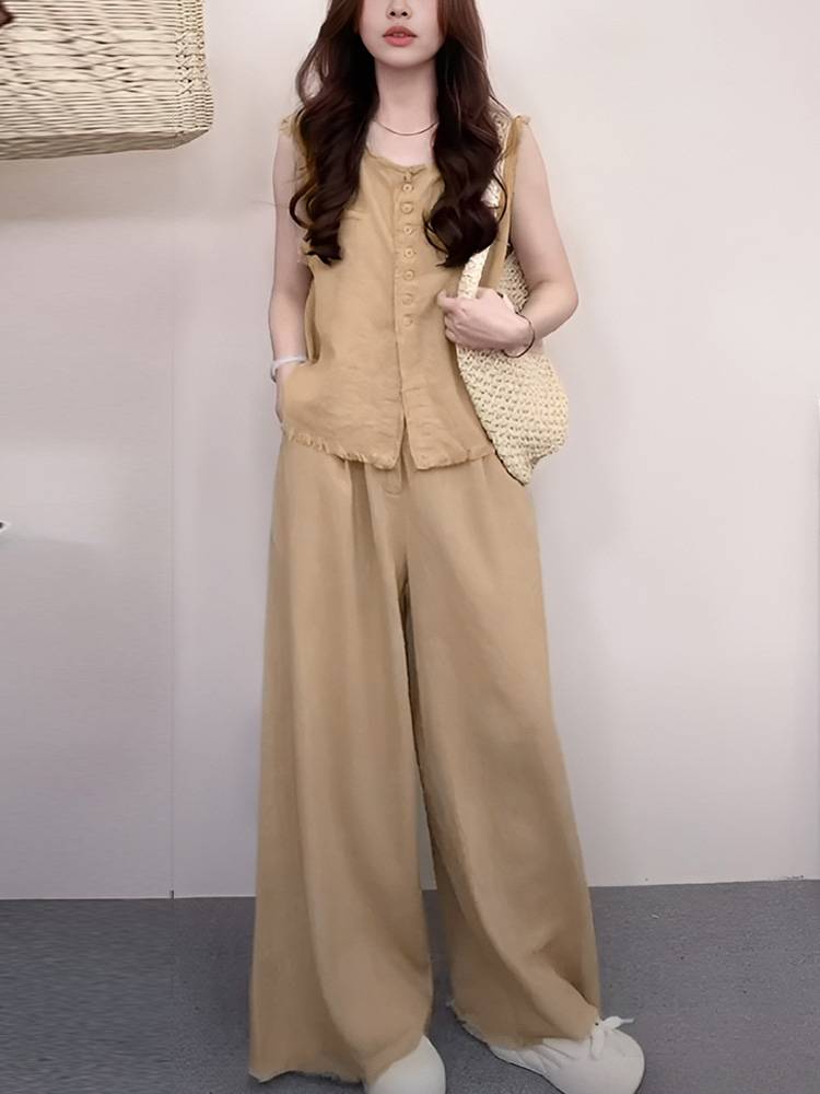 Korean hair-cracking vest-less vests + two pairs of thongs with high waist and broad legs