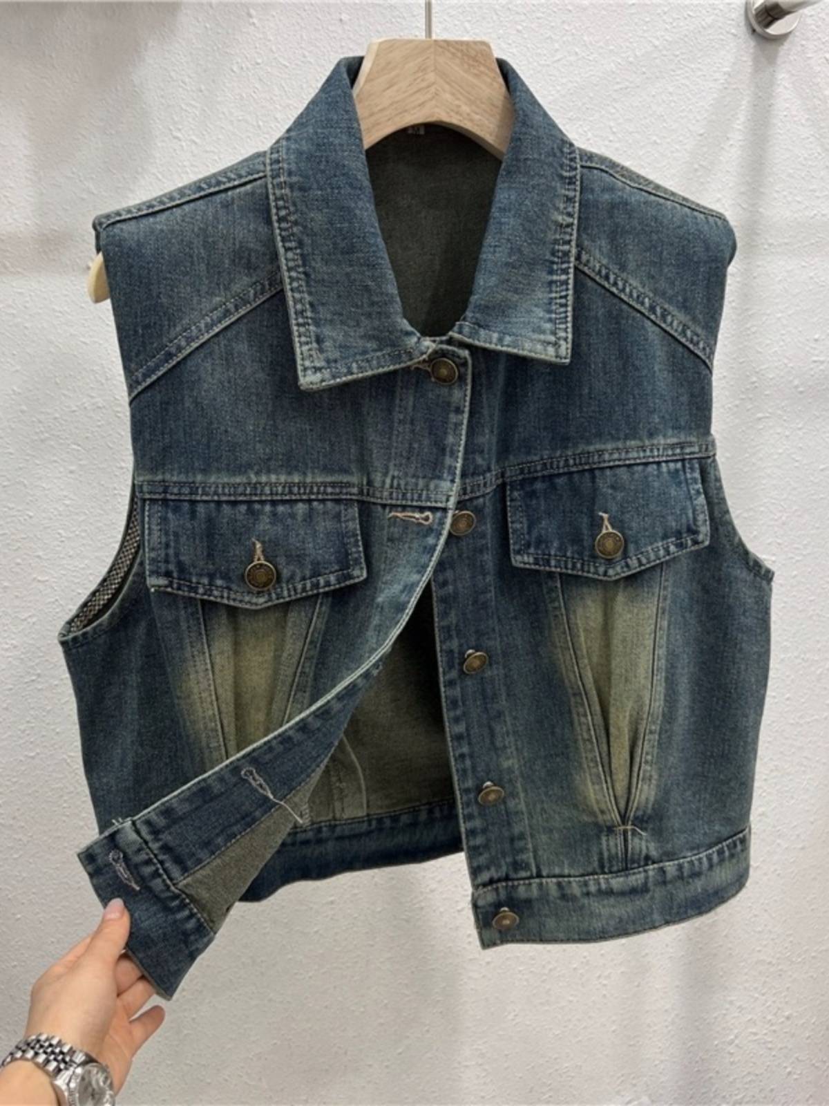 Sleeveless denim vest 2024 spring and autumn new contrasting short jackets small, shoulders, old American tops