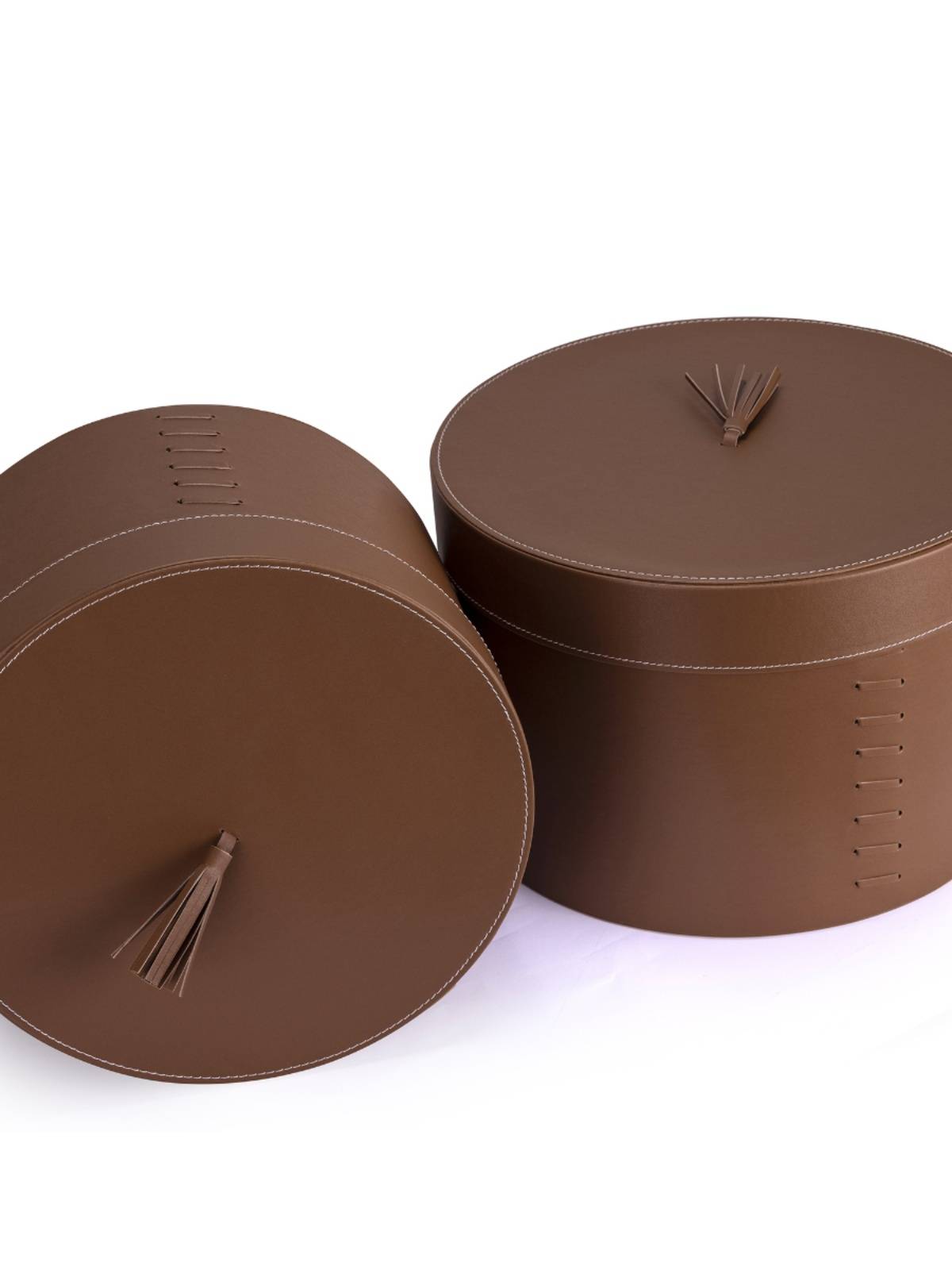 Creative circular modern minimalist luxury saddle leather hat room underwear tidelle box soft furnishings decoration basket