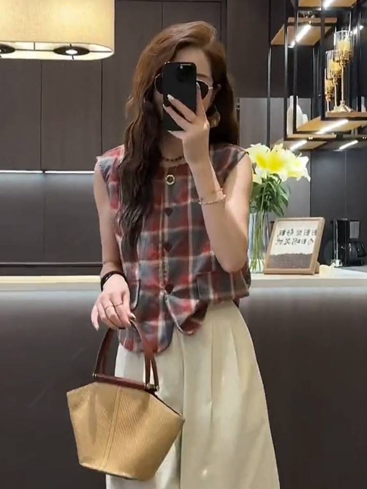 Color grid -colored shoulder vest female model 2024 new summer thin single buckle sleeveless pony clip vest top