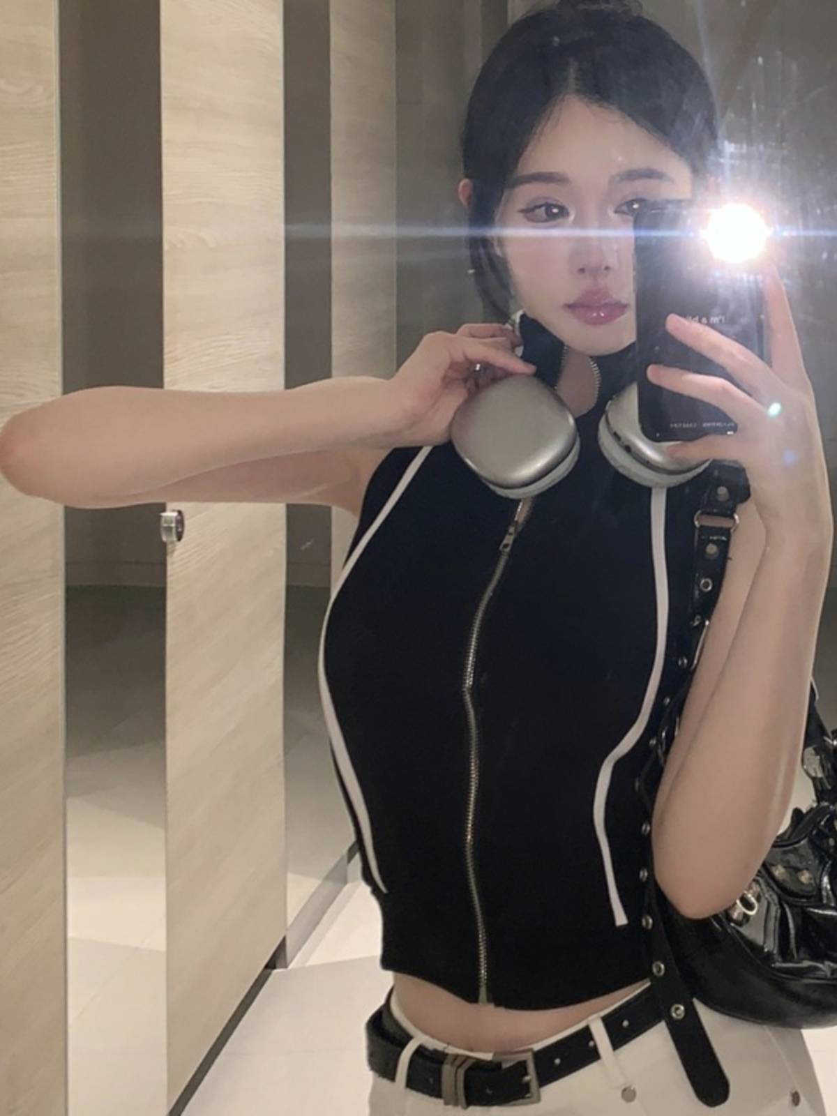 Summer American retro black zipper sleeveless vest POLO shirt female sweet hot girl short vest jacket top