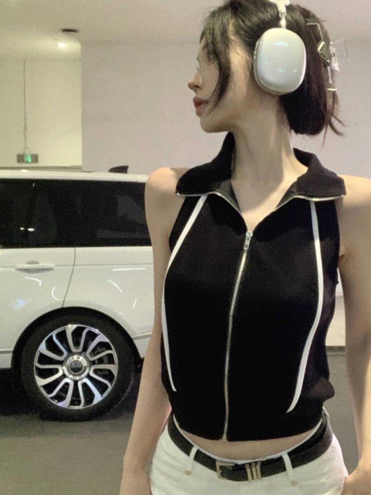 Summer American retro black zipper sleeveless vest POLO shirt female sweet hot girl short vest jacket top