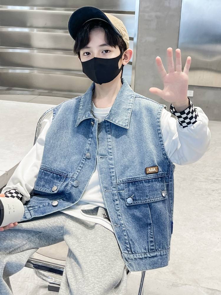 Children's denim vest children's clothing jacket spring and autumn boys vest Autumn 2024 new boy horse clip shoulder top