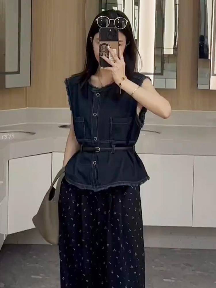 Hong Kong Wind Mao Bian Cowboy vest women's bundle waist thin summer, 2024 new fashion temperament, shoulder top