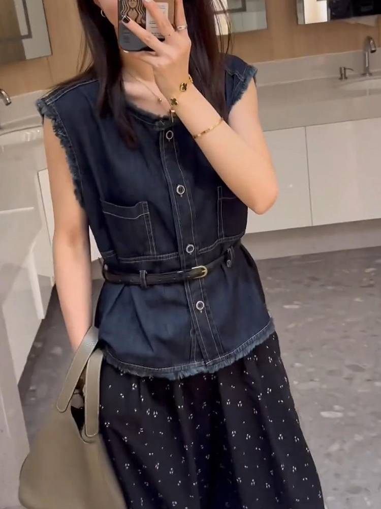 Hong Kong Wind Mao Bian Cowboy vest women's bundle waist thin summer, 2024 new fashion temperament, shoulder top