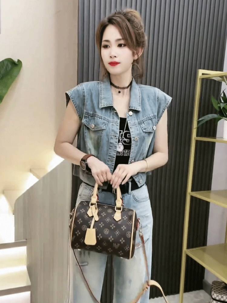 Denim short -sleeved vest vest female 2024 summer new small, fashionable loose flying sleeve sleeve shoulder jacket top
