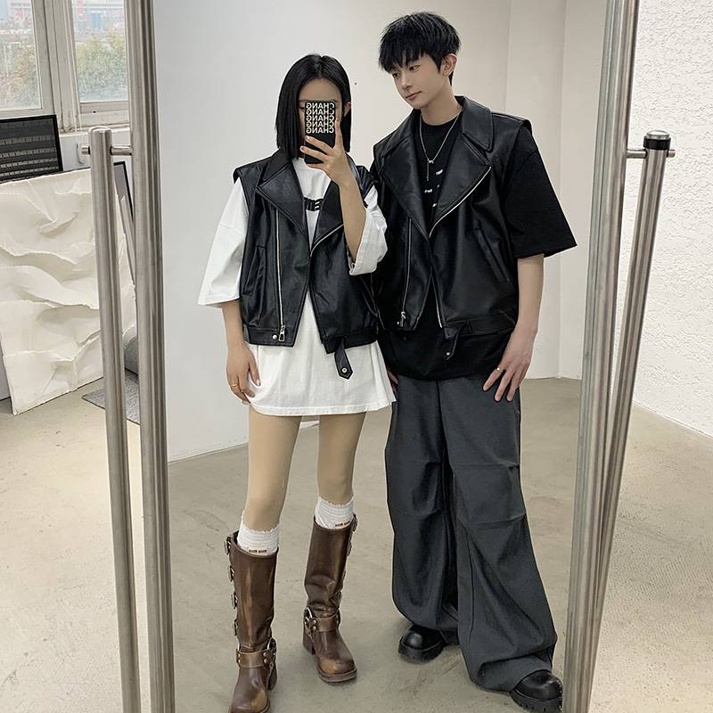 V -neck large lapel short leather vest spring and autumn design sensor and car handsome men's pnetes outer jacket couple