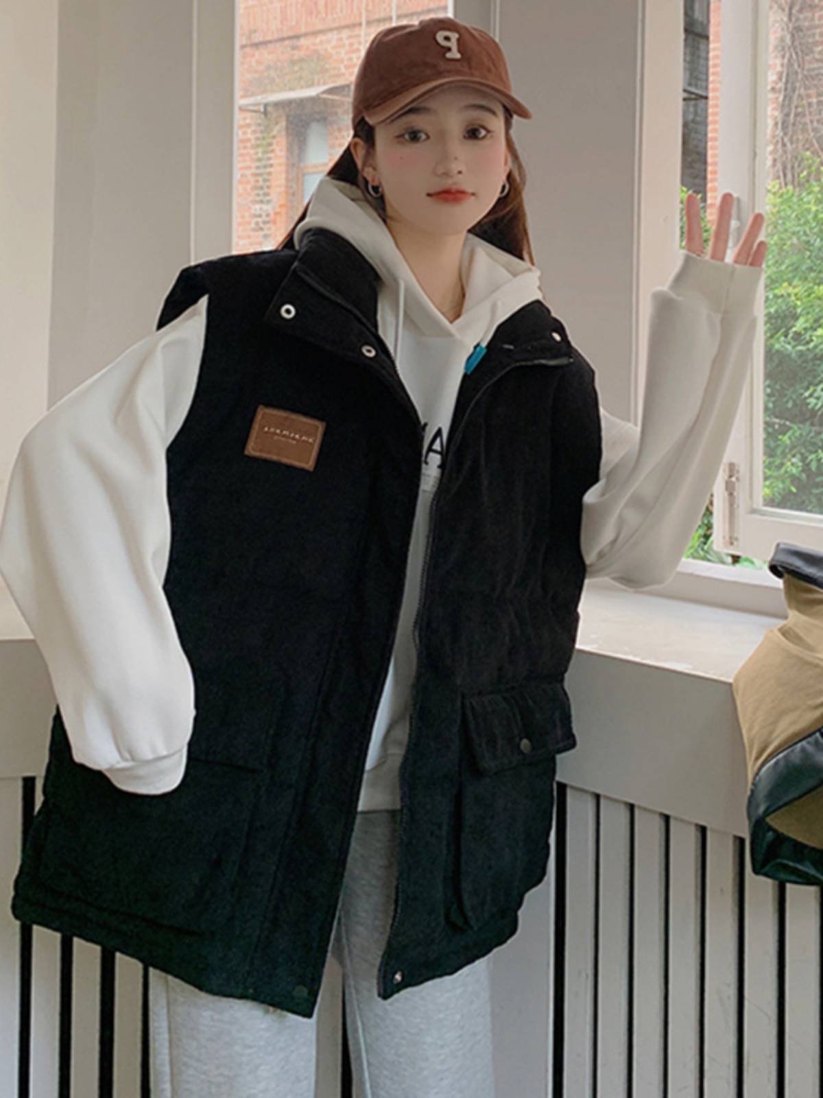 Large -size cotton cotton jacket cotton worker vest female autumn and winter slightly fat MM loose shoulder coat thickened sleeveless top