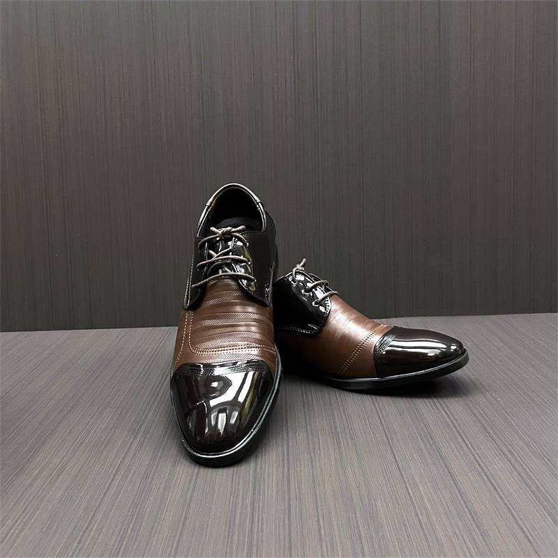Huaming Light luxury clothing capsule men's jewelry suits brown model house home furnishing hall wardrobe soft decoration ornaments