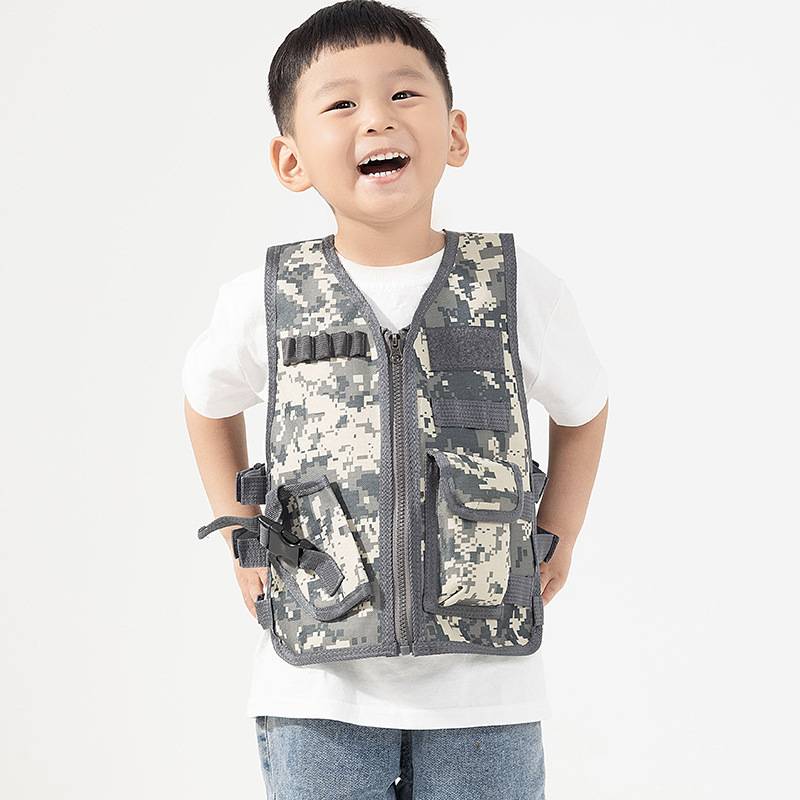 Children's Tactical Vest Forman Multifunctional Camouflage Bulletproof Outdoor CS Permanent Game Eat Chicken III Armor