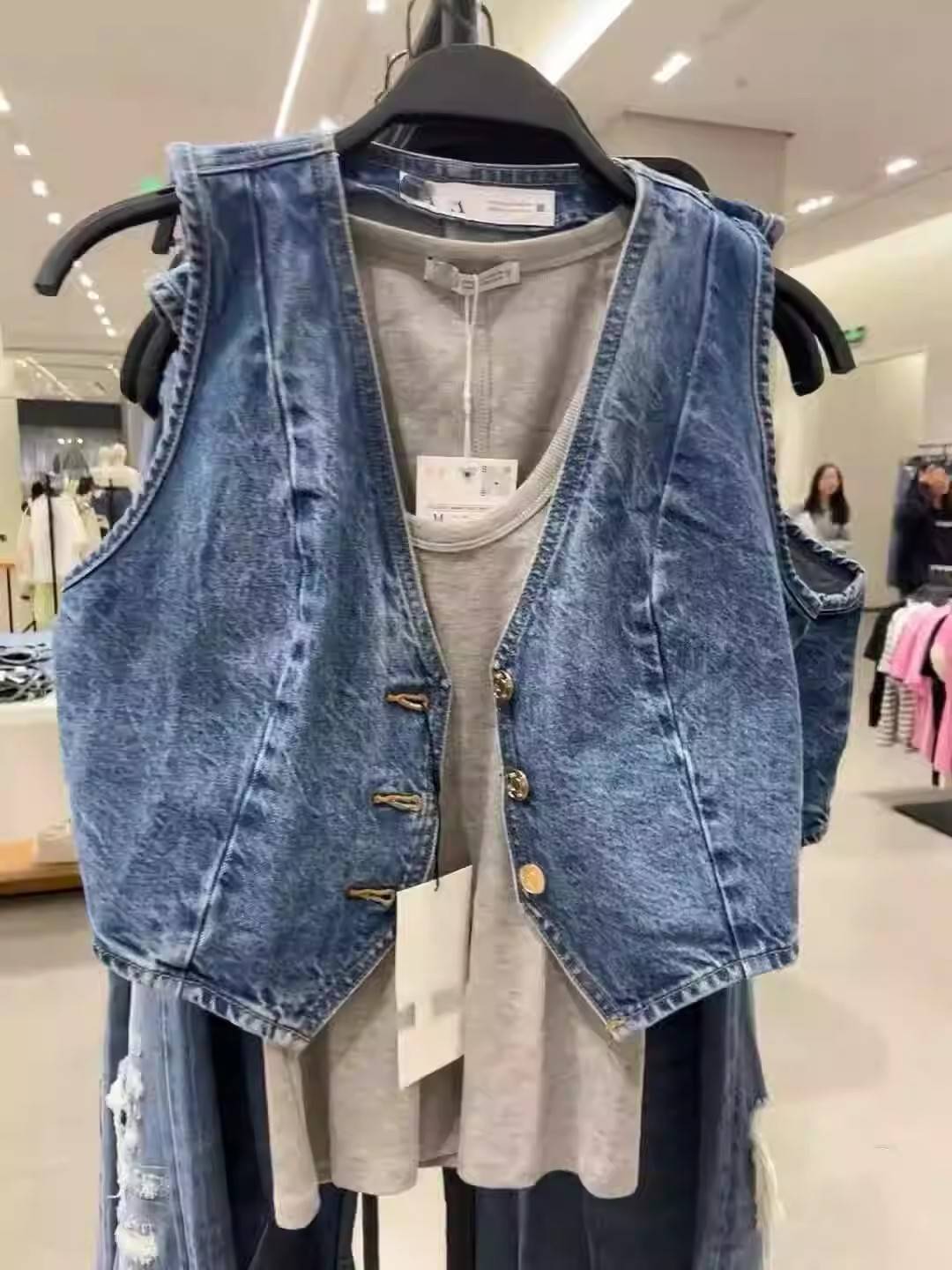 ZARA KISS New Women's V -neck Water Washed denim vest vest jacket 8228033 427