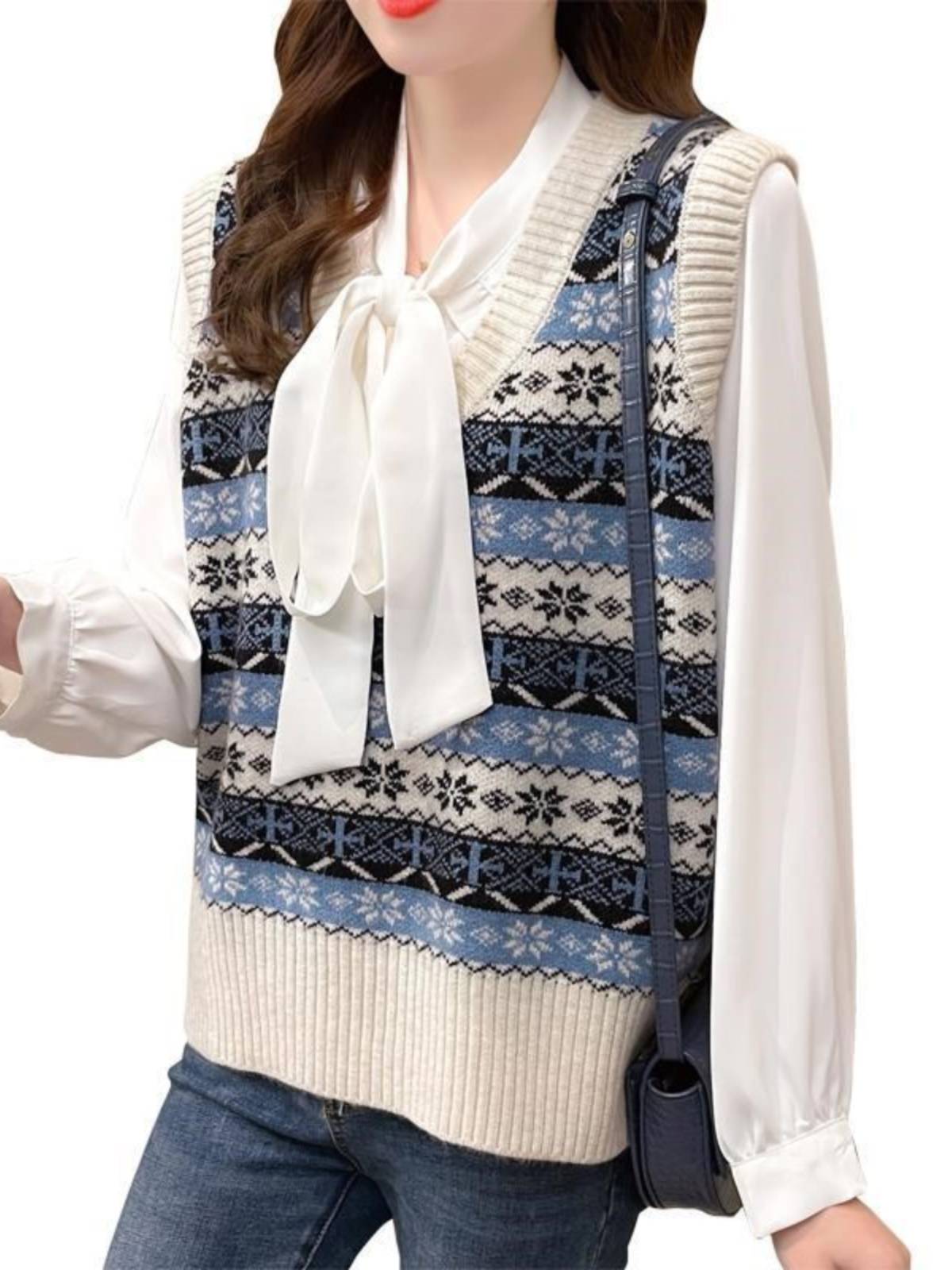 Retro Hong Kong flavor sweater vest female 2023 new foreign kravis V -neck knit vest spring and autumn wearing tops