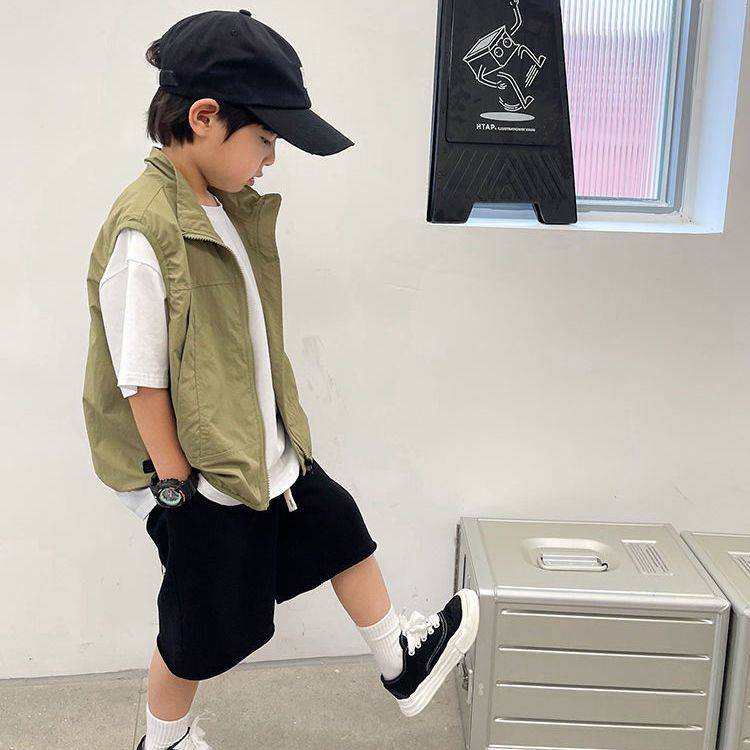 Children's vest boys in summer thin vests, big children Japanese casual top, baby top, baby double -layer vest outside wearing tide