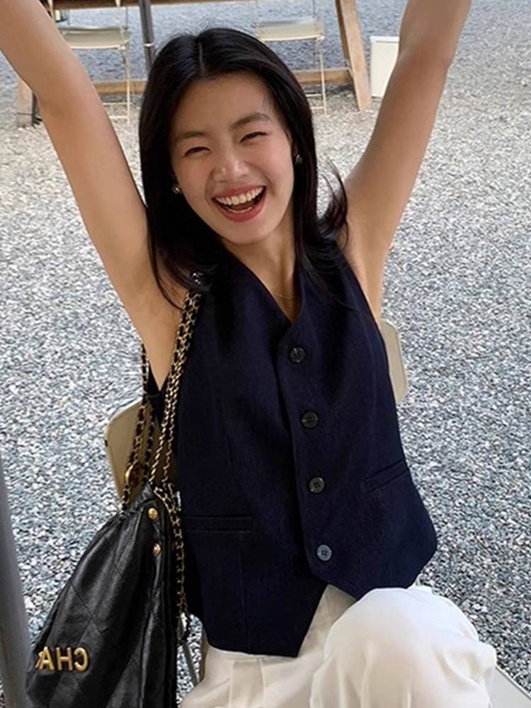Single wearing a suit vest female summer thin high -end small incense wind horse clip cut shoulder, shoulder, shoulder, wearing sleeveless tops