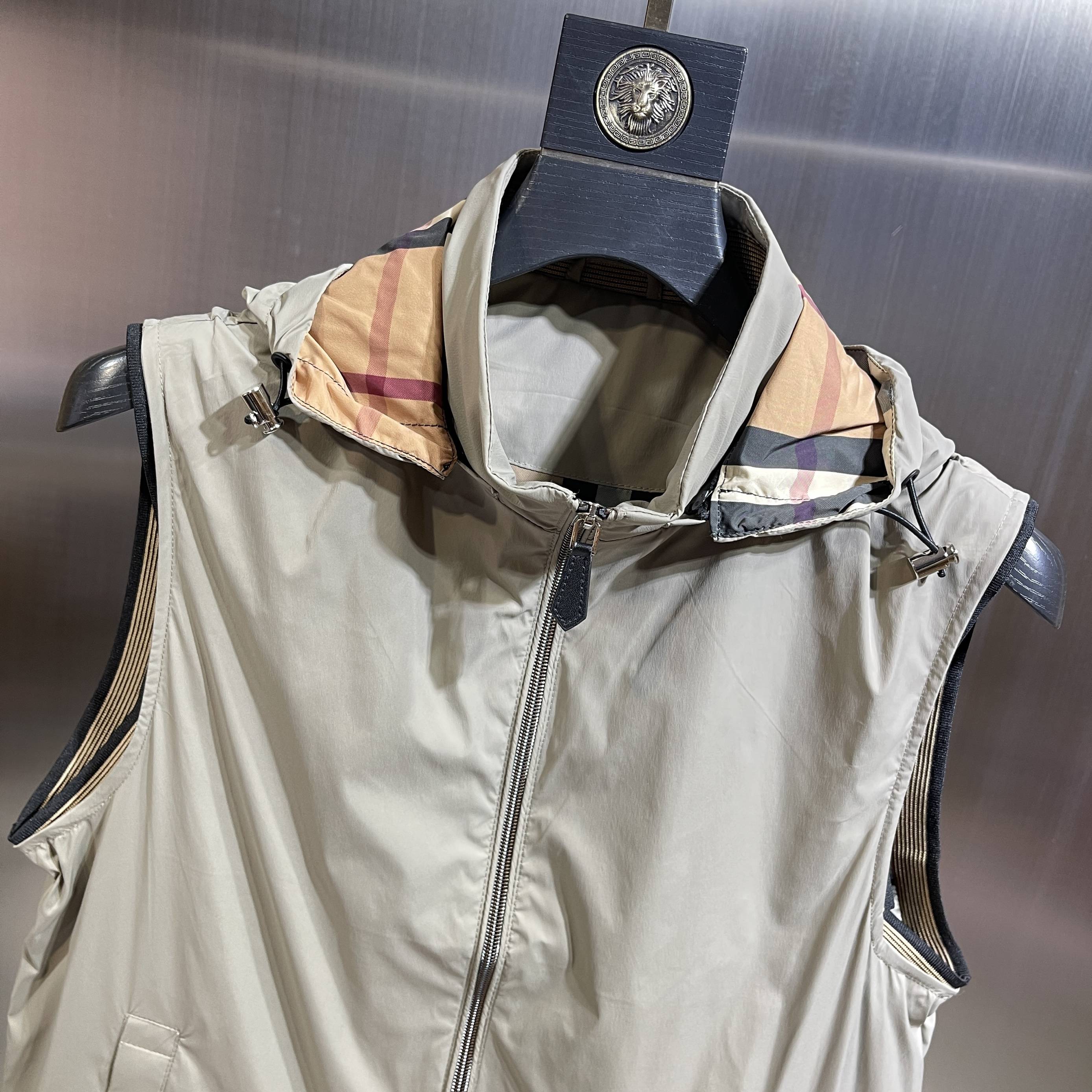 H6610 spring new European station foreign vest fashion versatile removable hooded fake two -sleeved jacket