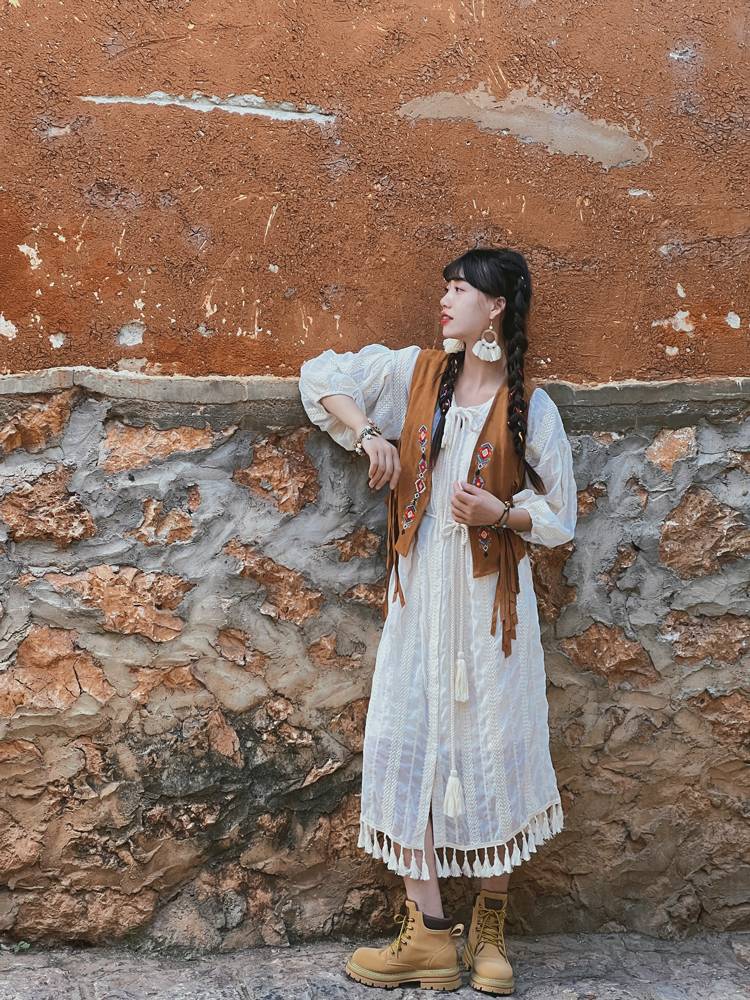 Ethnic waves of Womana female 2024 summer new dress with thin suit horse clip vests