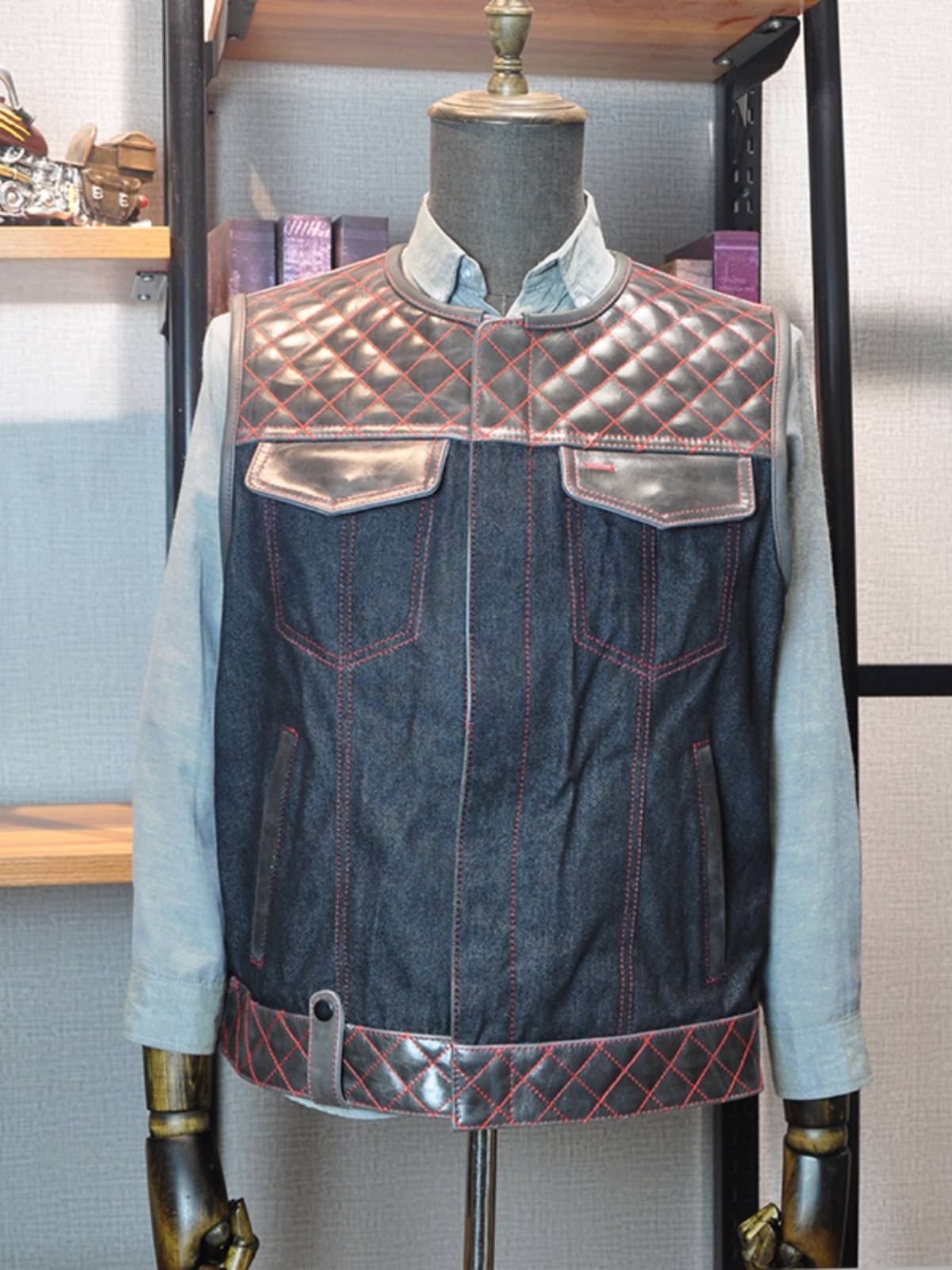 2024 new vest Qingdao leather clothes domineering side leakage