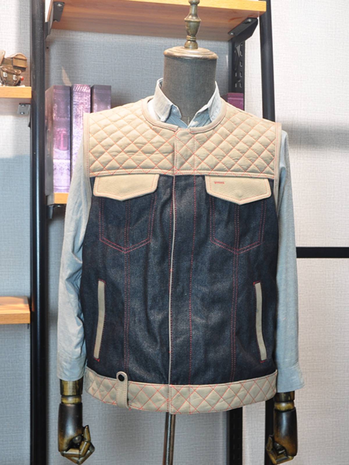 2024 new vest Qingdao leather clothes domineering side leakage