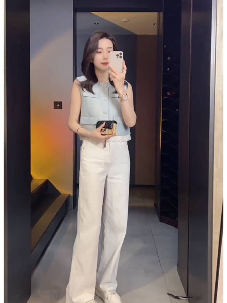 This year's popular short top 2024 Summer French high -level sense of foreign sense, beautiful small incense blue vest vest