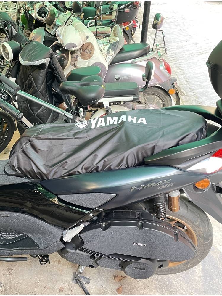 JAMAHAN N MAX 155 MOTORCYCLE SEAT CUSHION AGAINST RAIN AND DUST AND CAT AND BIRD SHIT AGAINST FIRE