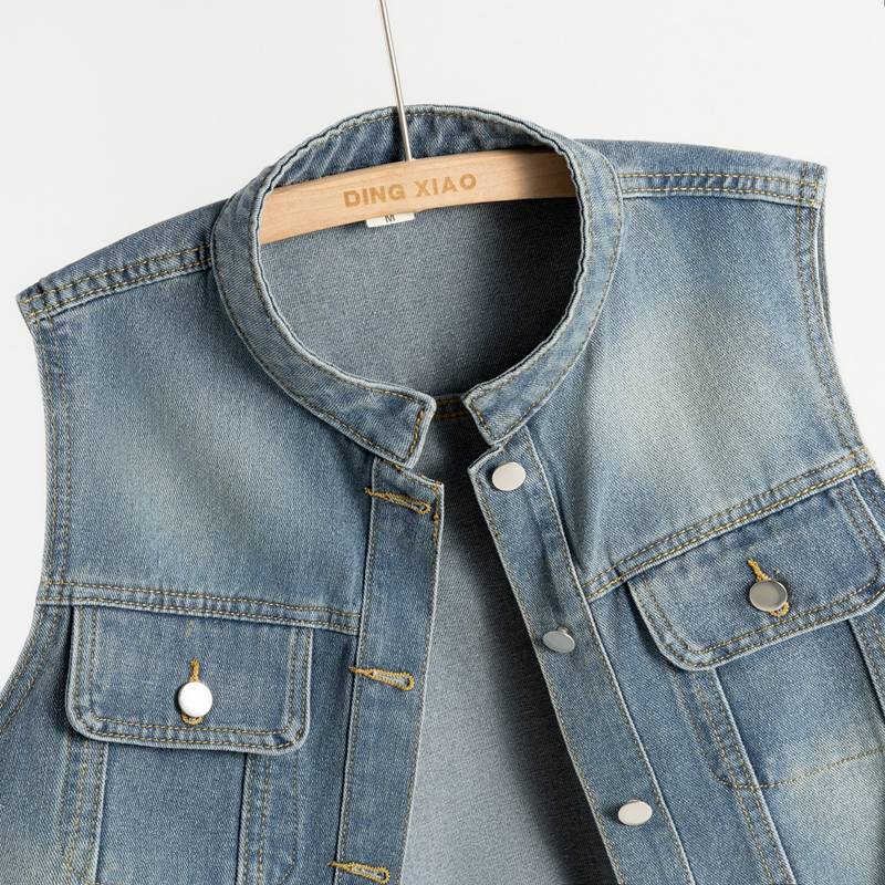 Fashion Retro Water Washing Cowboy Vested Ms. Spring and Autumn 2024 New Korean Short Sleeveless Horse Picking Shoulder top