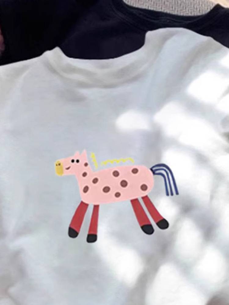 American retro positive shoulder horses, blue cartoon pony short -sleeved T -shirt female 2024 new age reduction foreign gas short top