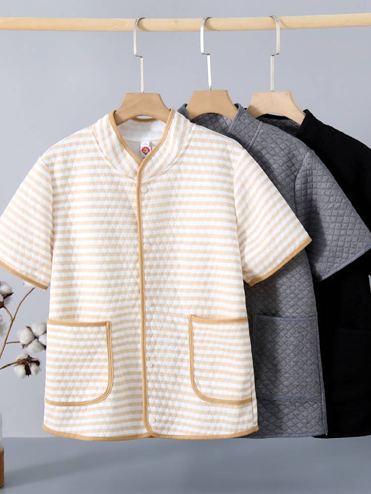 Elderly people keep warm underwear cotton cotton in spring and autumn, thick pure cotton large -size cardigan half -sleeved vest winter women's script shoulders