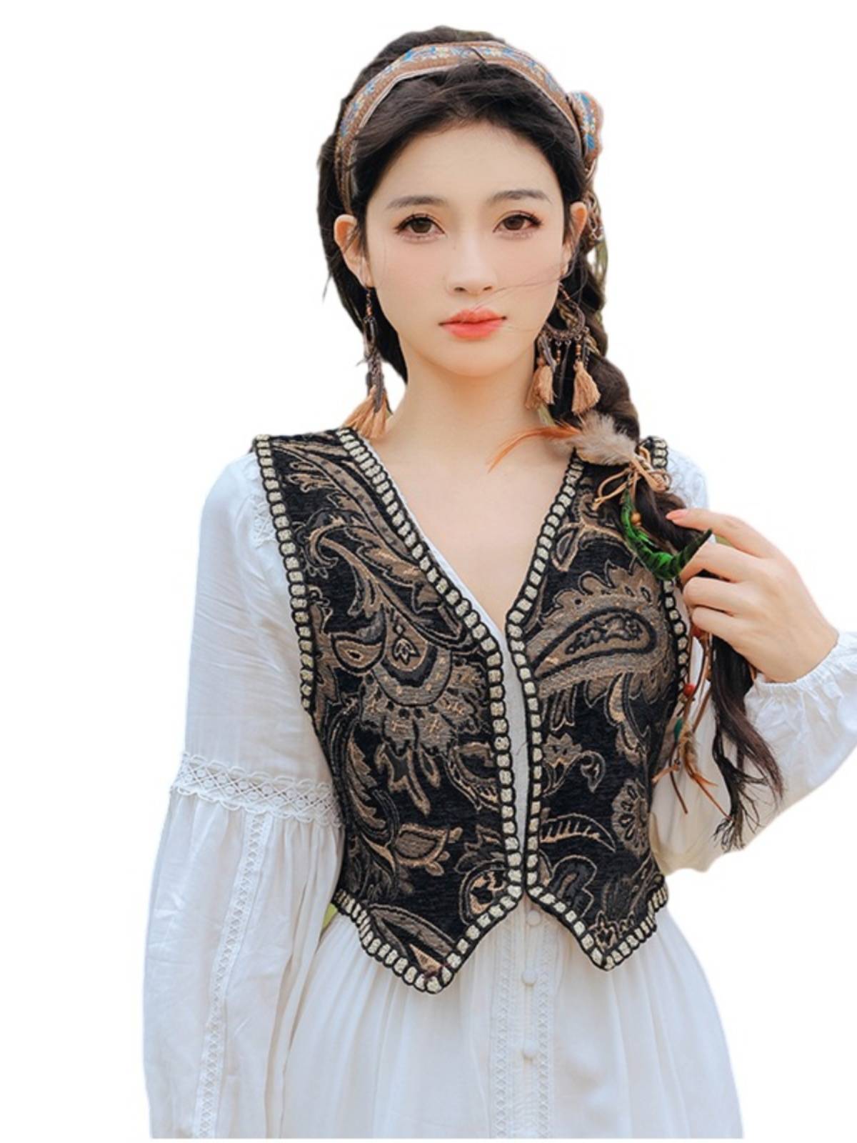Retro two -color nation -wound -woven biochemical vest female versatile short and big Northwest desert travel wear