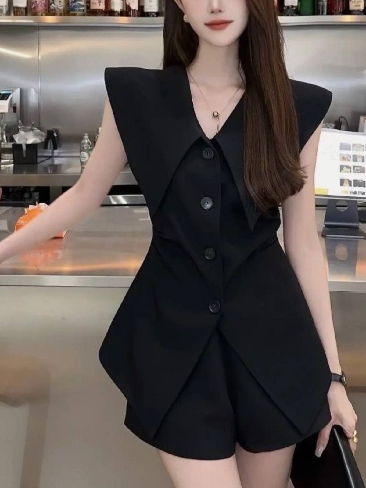 French pure desire, the royal sister fashion vest set female 2024 new summer navy collar top two -piece suit
