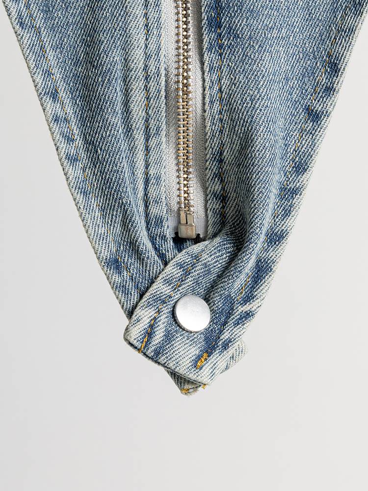 Net red small incense wind short vest female summer 2024 new straight denim hippot stacked wears a small shoulder jacket