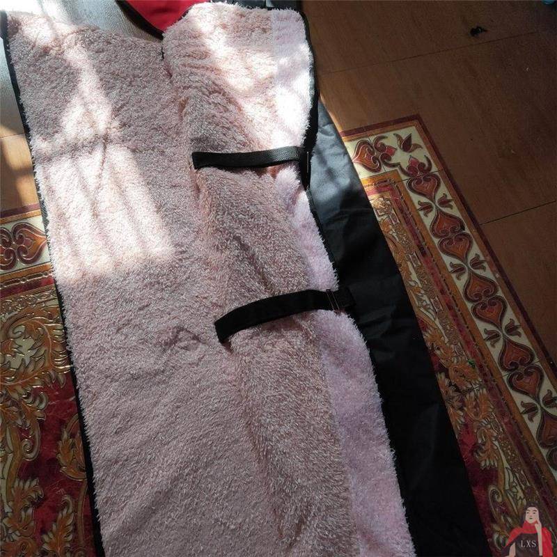 Winter thickened horsespelling Malaysia horse horses, rain, cold, anti -cold, warm and warm belt, horses and velvet waterproof fabrics
