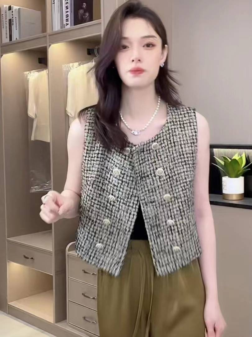 Autumn ladies vest vest fashion outside the horse clip jacket conventional round neck sleeveless and thick flower, Xiaoxiang style