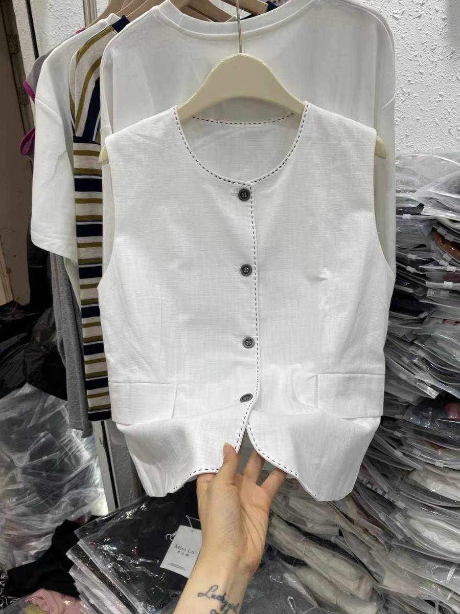 Xiaoxiangfeng casual vest female 2024 summer European goods fashionable versatile thin sleeveless shoulder cardigan outer jacket