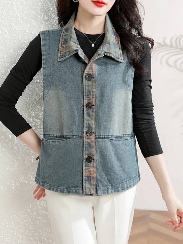 Retro leisure denim vest sleeveless short jacket 2024 new fashion European cargo versatile vest horses clip