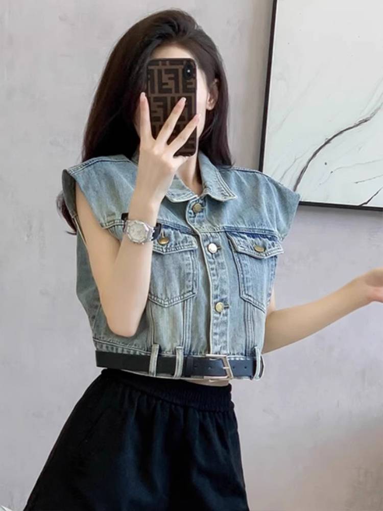 Short -sleeved denim vest jacket female summer new European goods fashion foreign gas reduction and versatile sleeveless short top