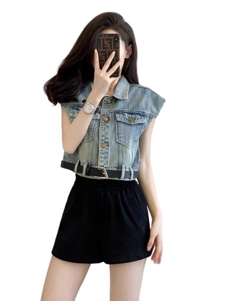 Short -sleeved denim vest jacket female summer new European goods fashion foreign gas reduction and versatile sleeveless short top