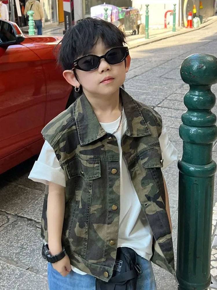 Boys' vest spring and autumn thin Korean version of new children's vest handsome qi, shoulders, babies, foreign camouflage street tops